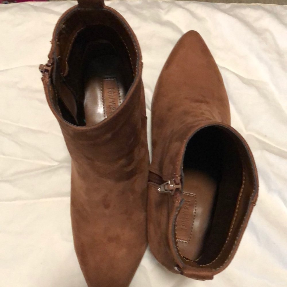 Forever 21 brown pointed toe zip up boots